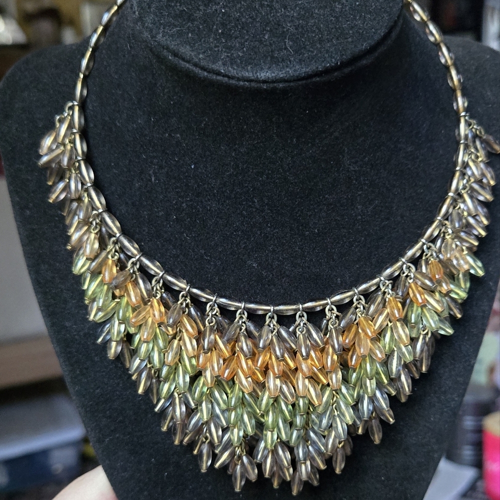 Handmade stunning rainbow ombre beadded statement bib necklace - Picture 4 of 7